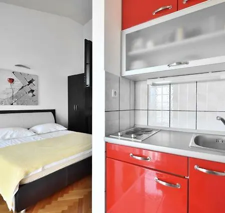 Apartman Matea Apartment
