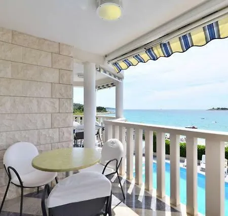 Apartman Matea Apartment